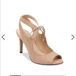 UNISA MARRIS SANDAL Size 6 Womens